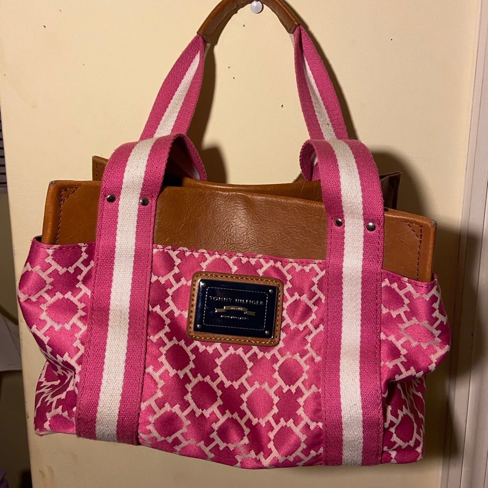 Tommy Hilfiger x Vintage x Cute pink handbag